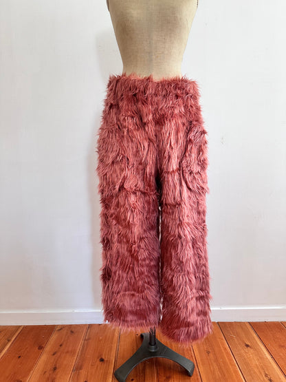 old fur pants / pink brown