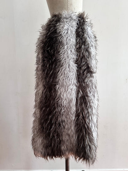 old fur half pants / silver× grayish brown
