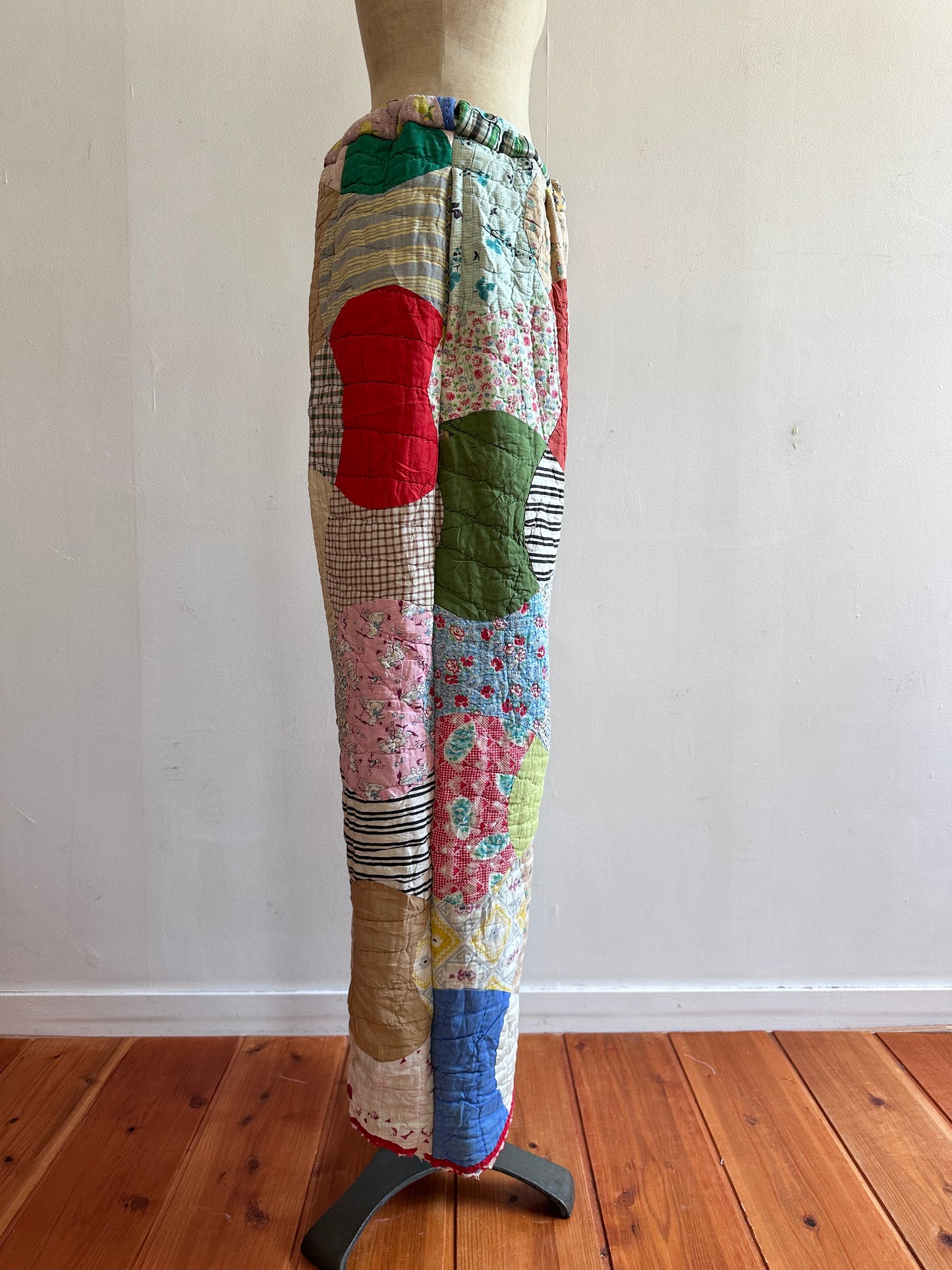 old quilt tuck wide pants