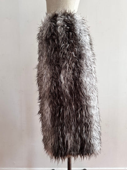 old fur half pants / silver× grayish brown