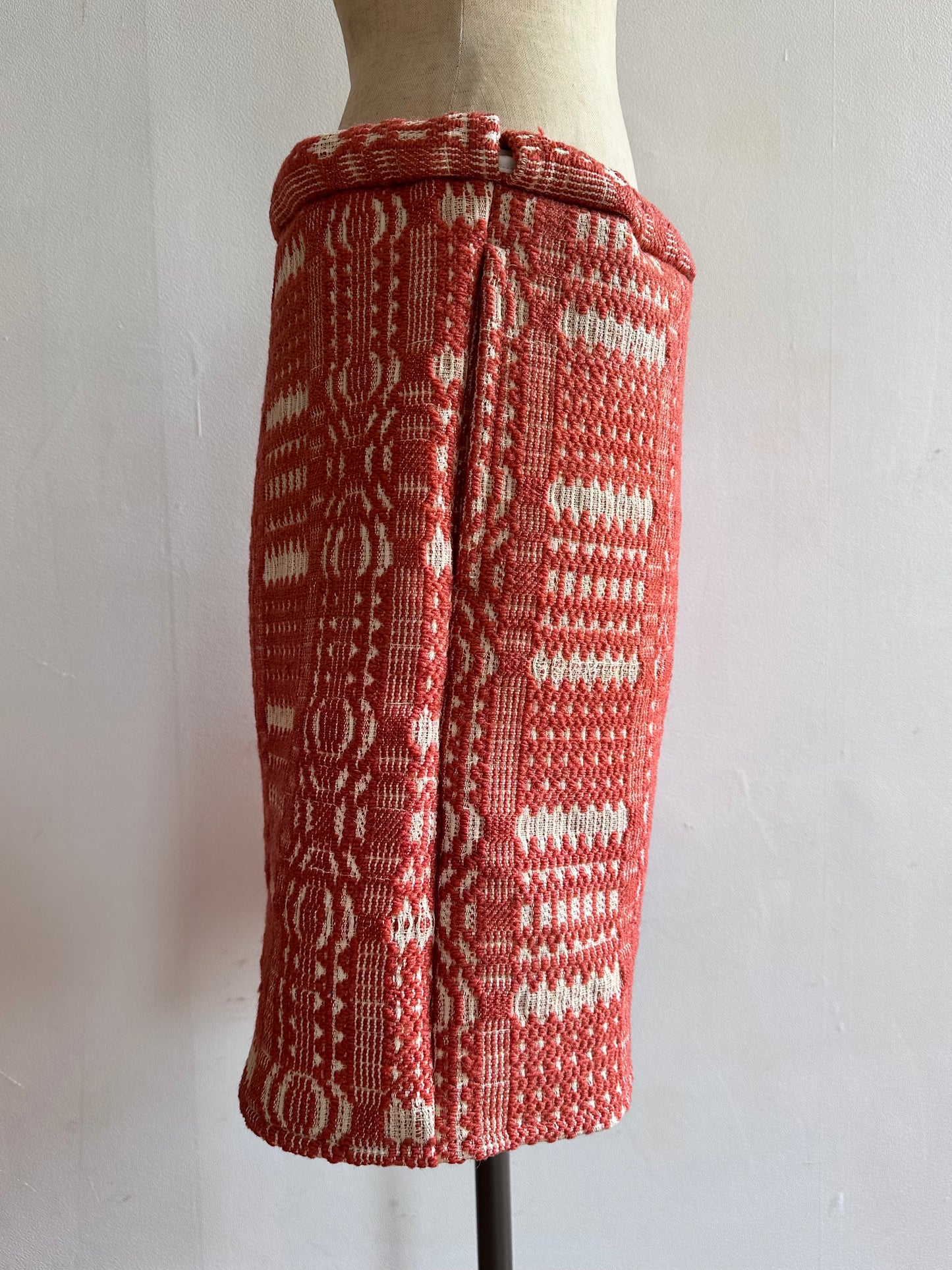 old coverlet short pants / terracotta