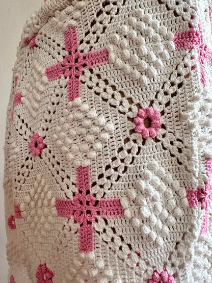 old crochet lace short pants