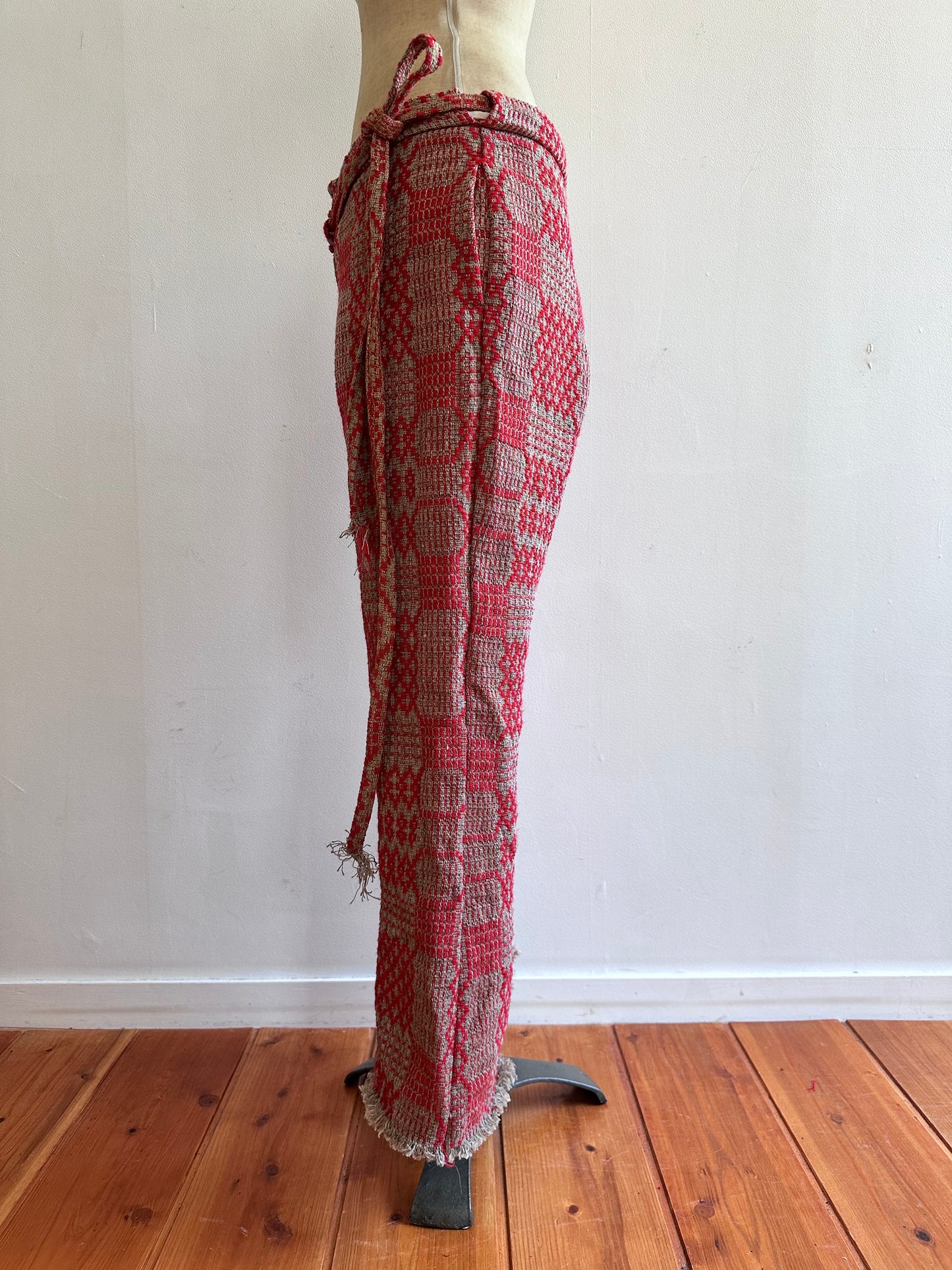 old coverlet slim flare pants / red