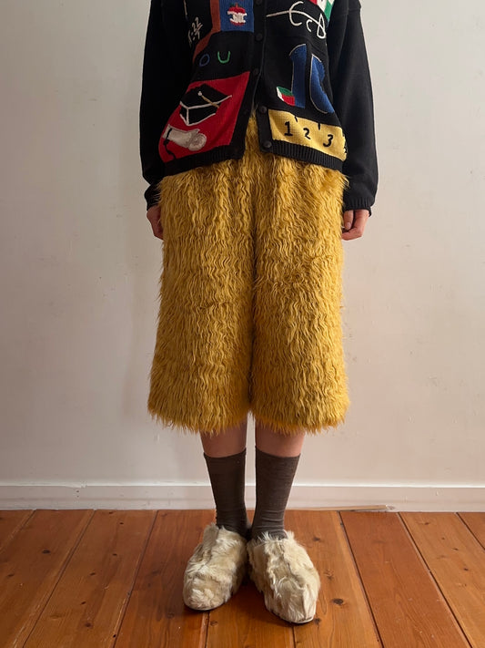 old fur half pants / mustard