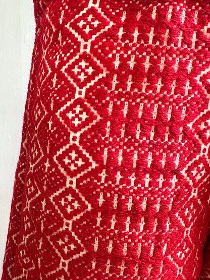 old coverlet short pants / red