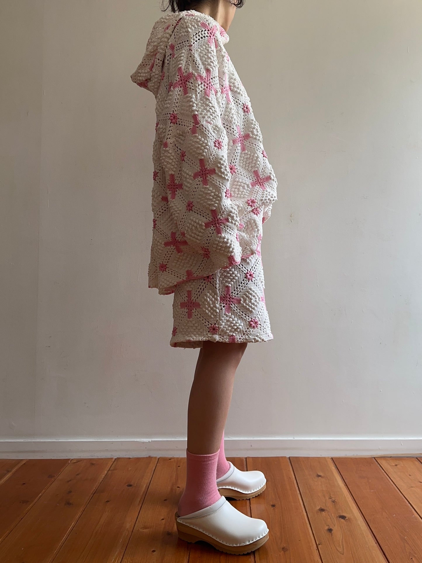 old crochet lace short pants