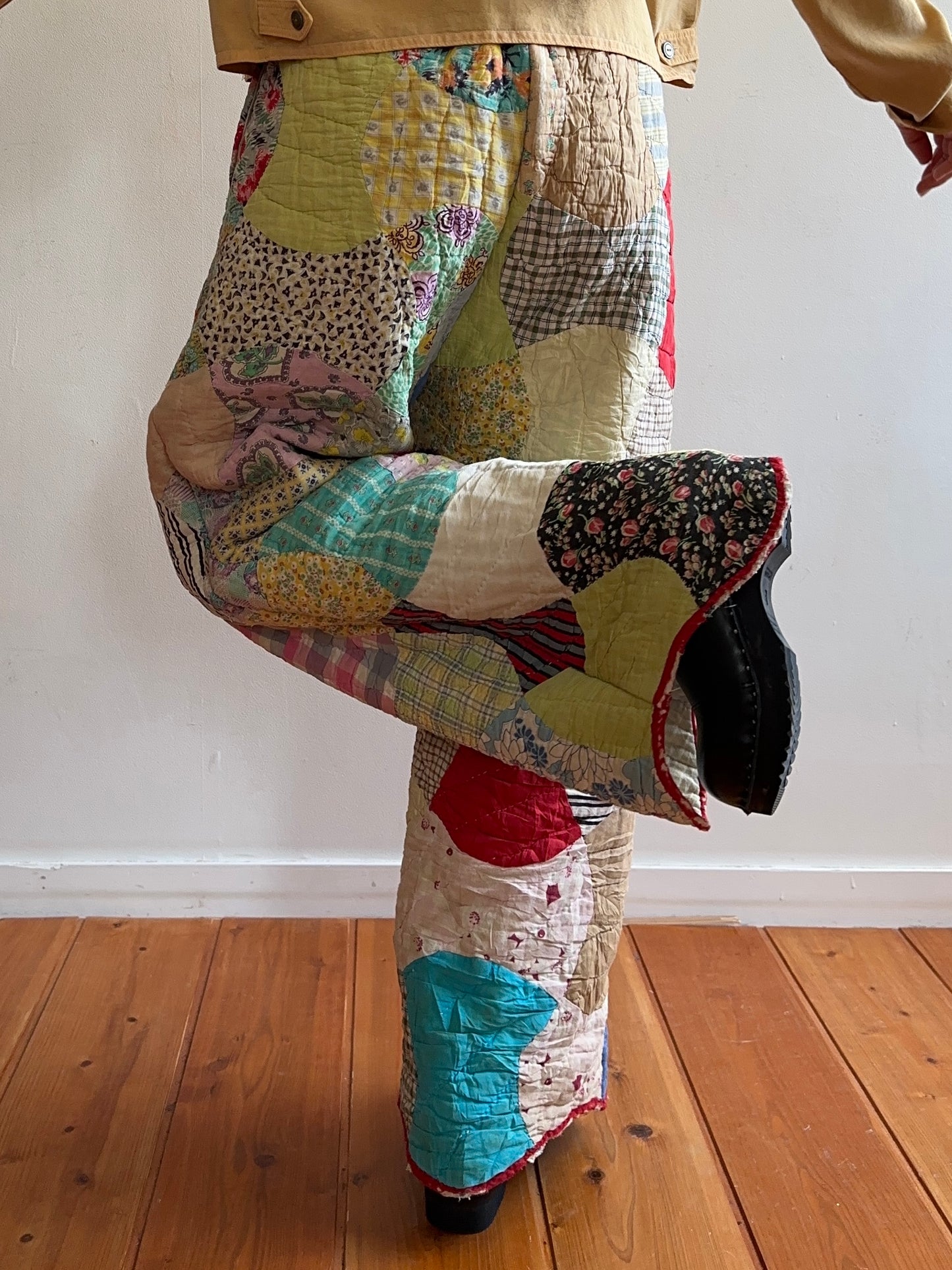 old quilt tuck wide pants