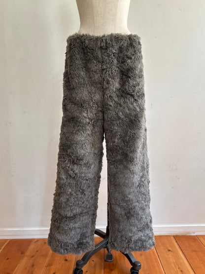 old fur pants / koala