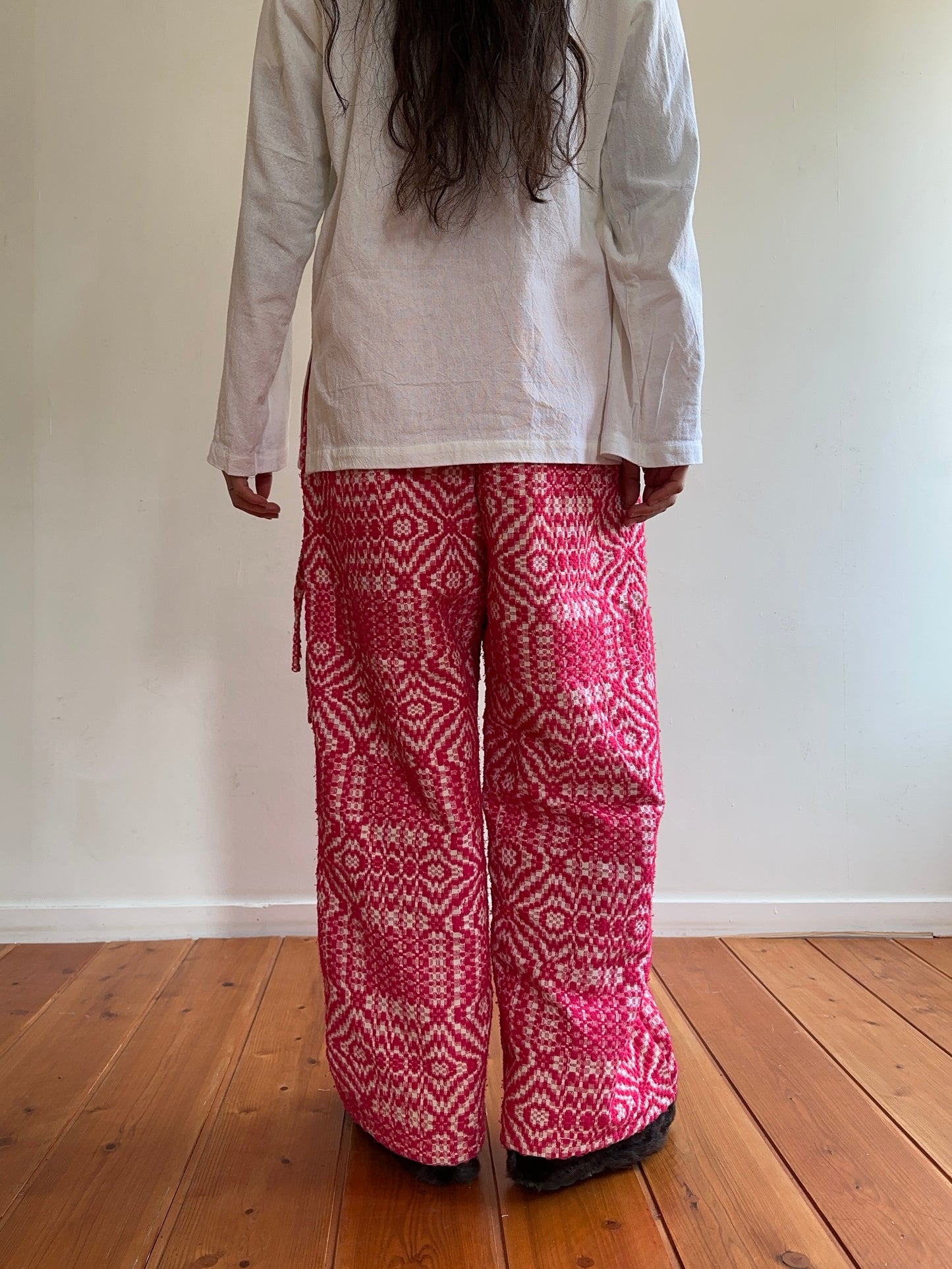 old coverlet tuck wide pants / pink × white