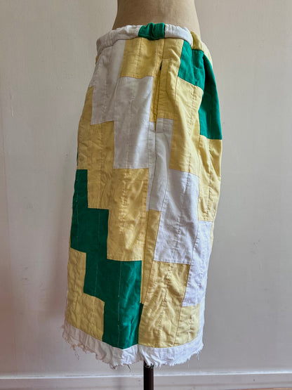 old quilt tuck short pants