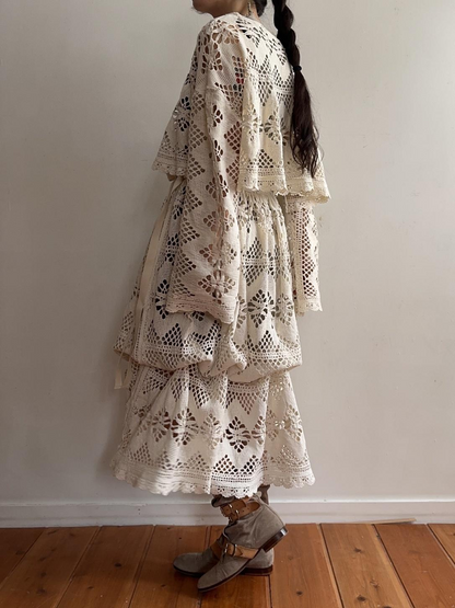 old crochet lace little change skirt