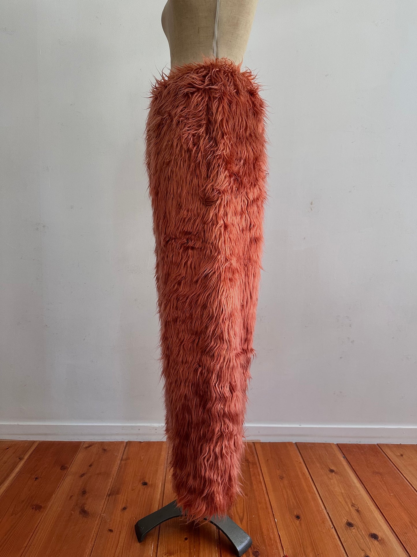 old fur pants /pink brown