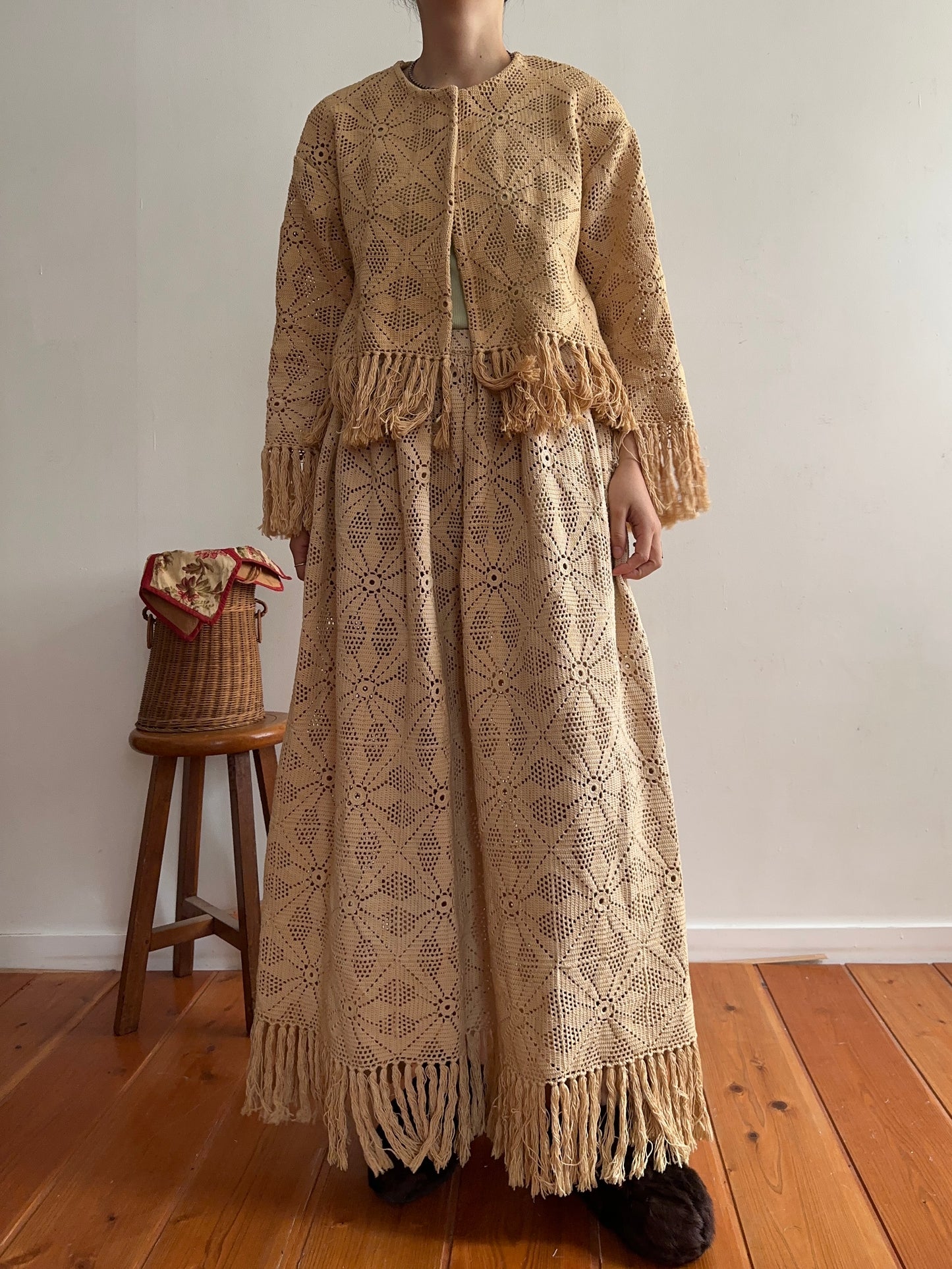 old lace gather skirt