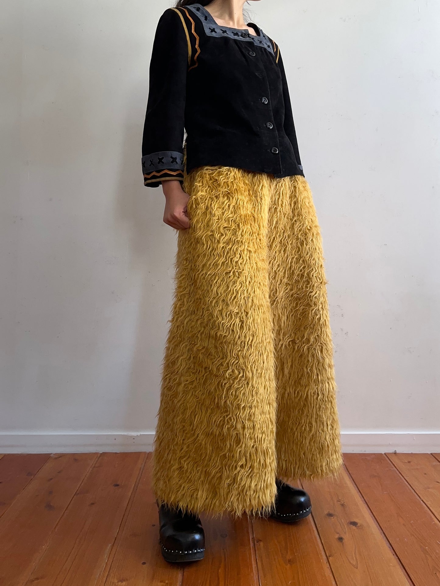 old fur wide pants / mustard