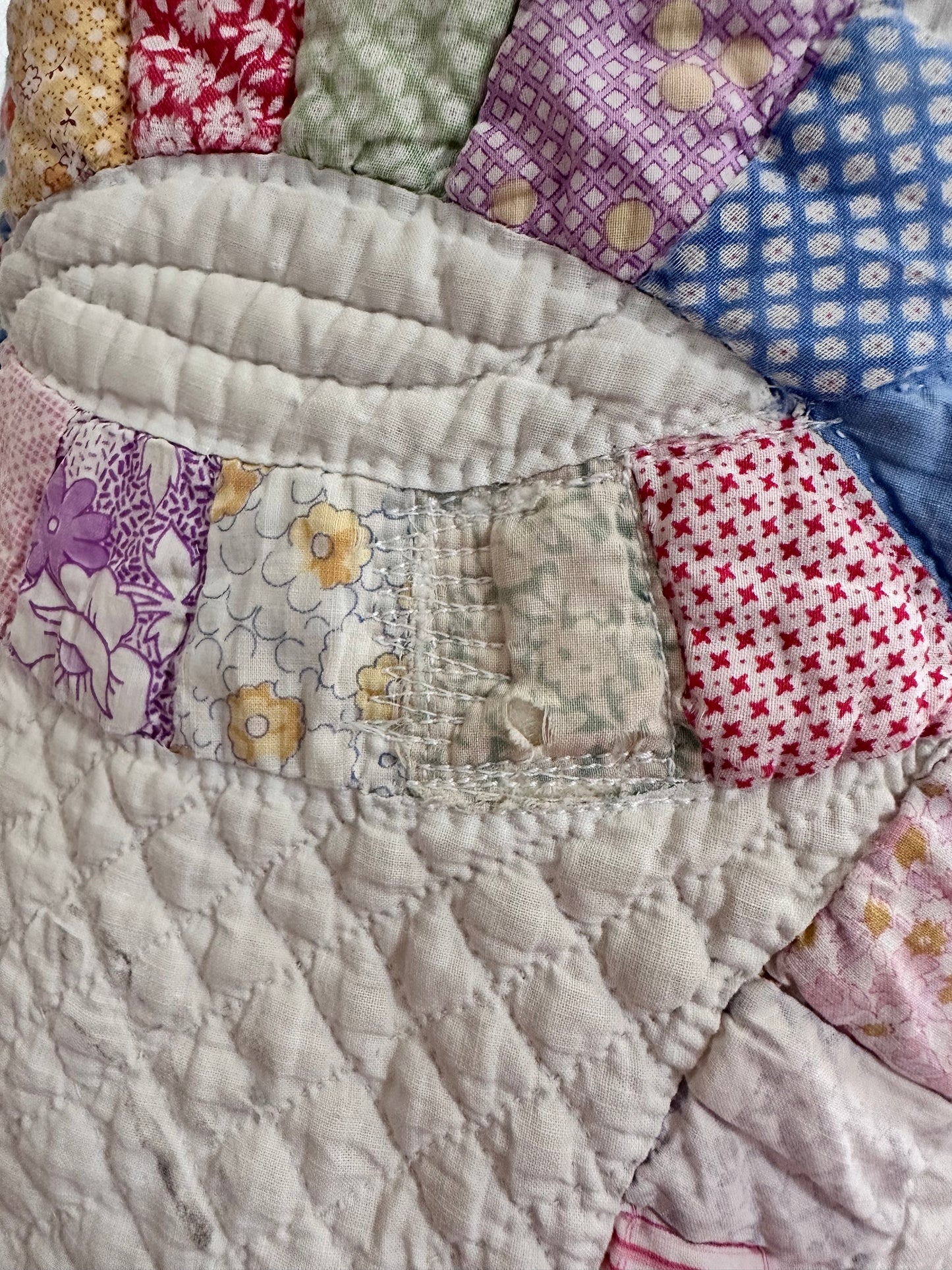 old quilt tuck short pants