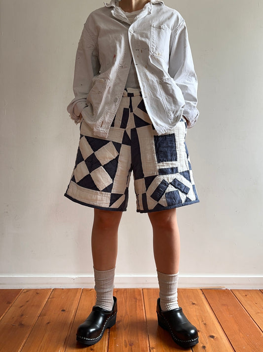 old quilt short pants