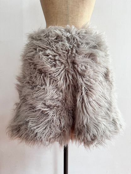 old fur short pants / silver