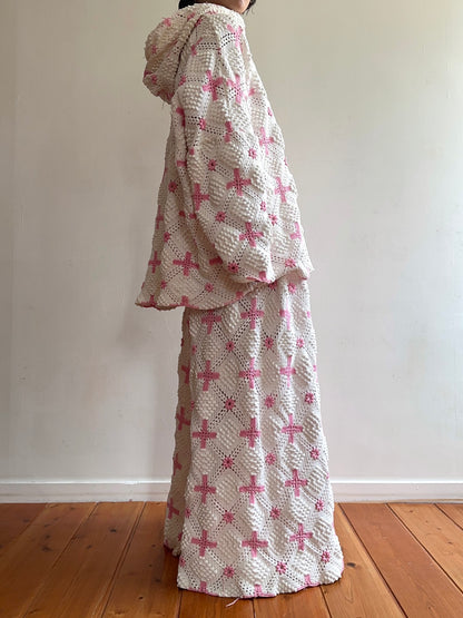 old crochet lace many tuck pants