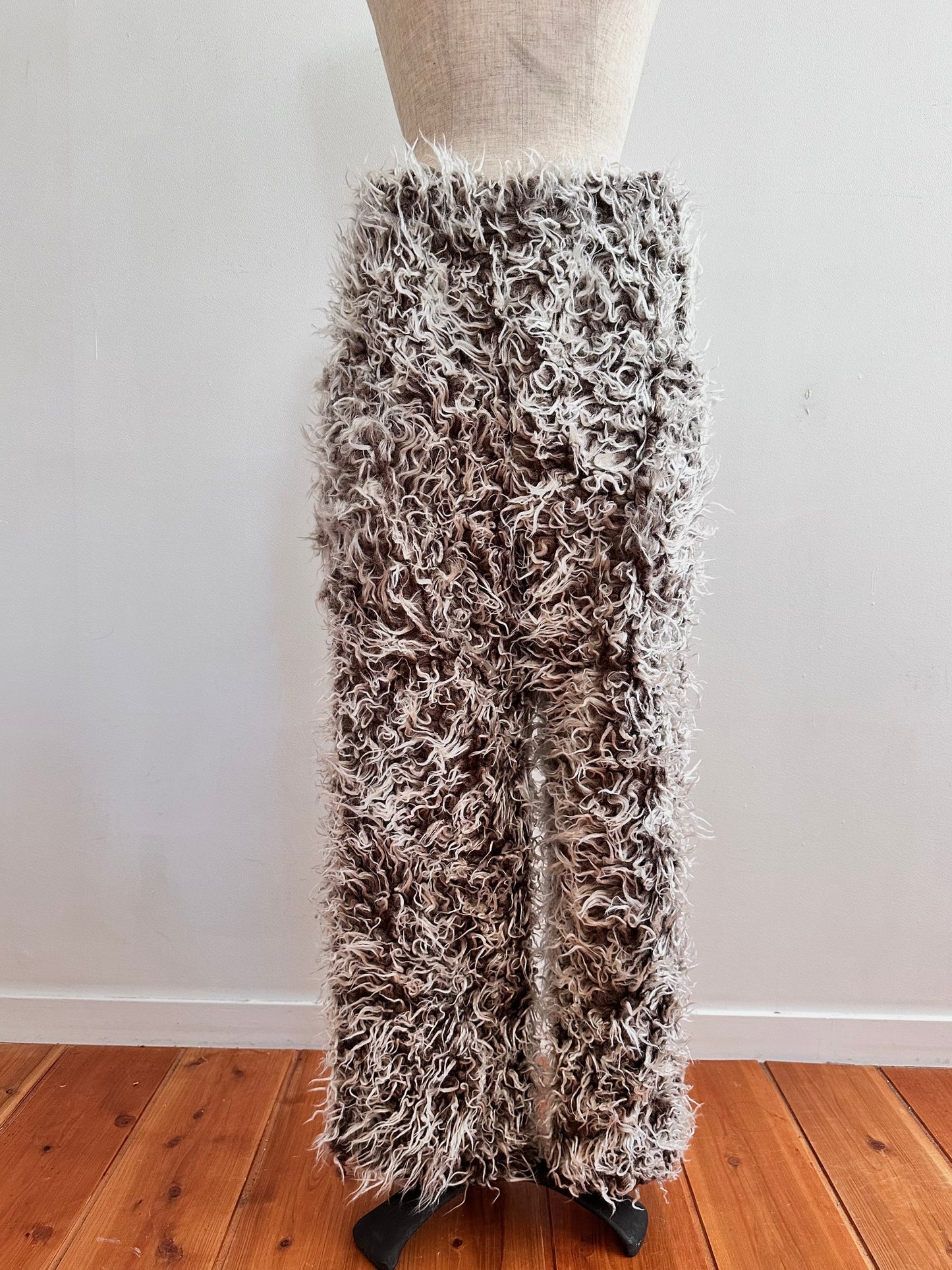 old fur pants/ brown×silver