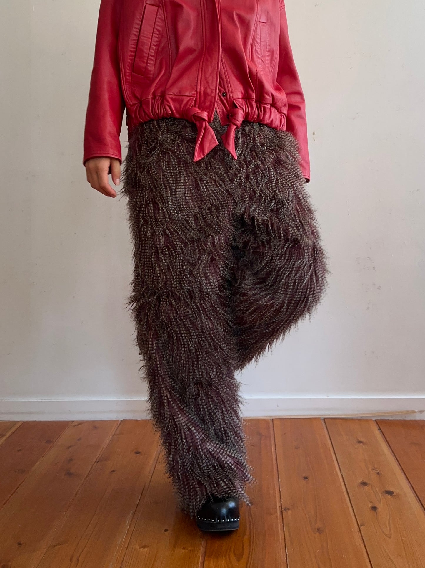 old fur pants / peacock mauve