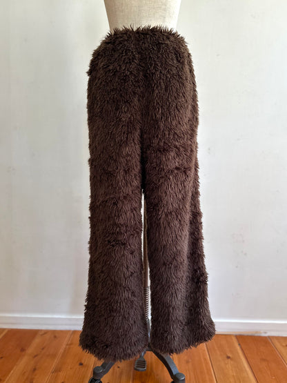 old fur pants / dark brown