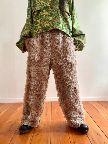 old fur pants / gizmo