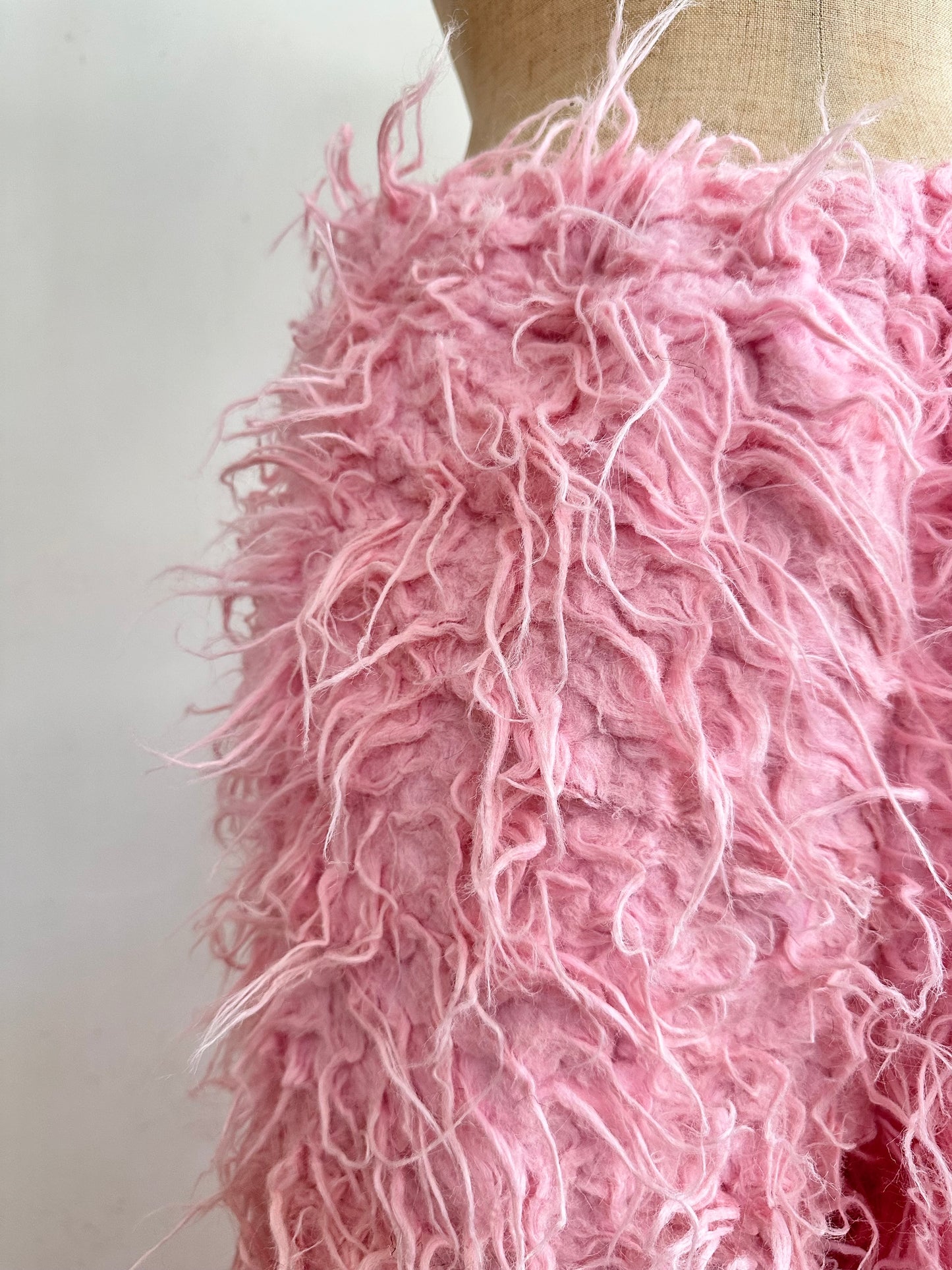 old fur pants / pink