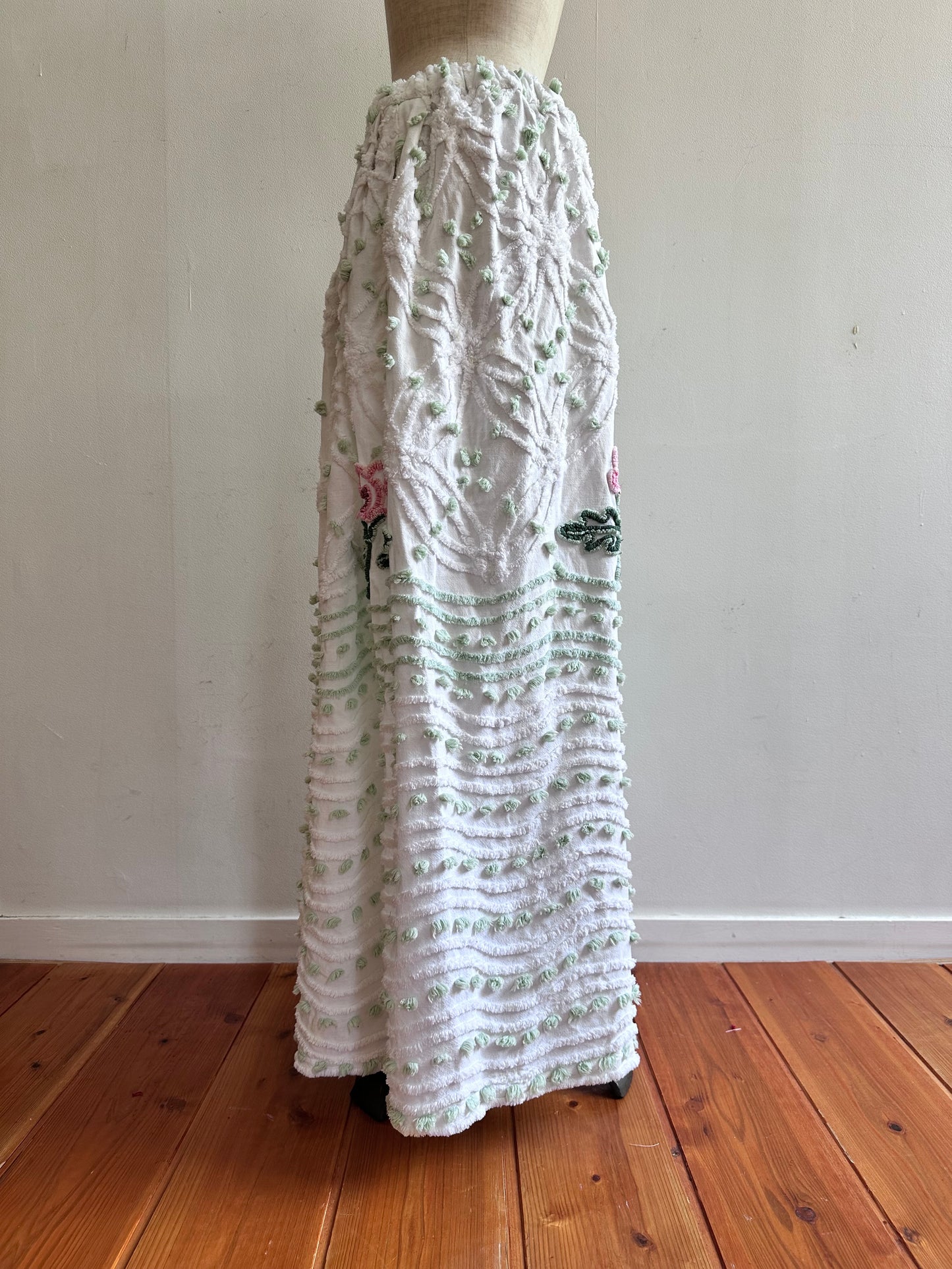 old chenille many tuck pants / muscat