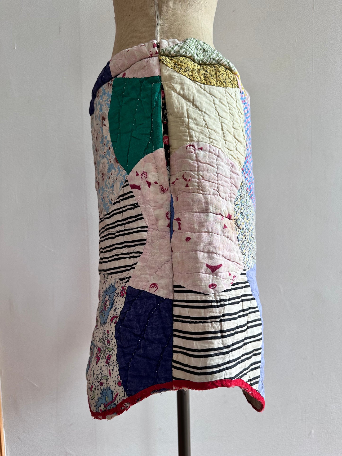 antique quilt short pants