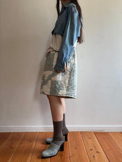 old quilt tuck short pants