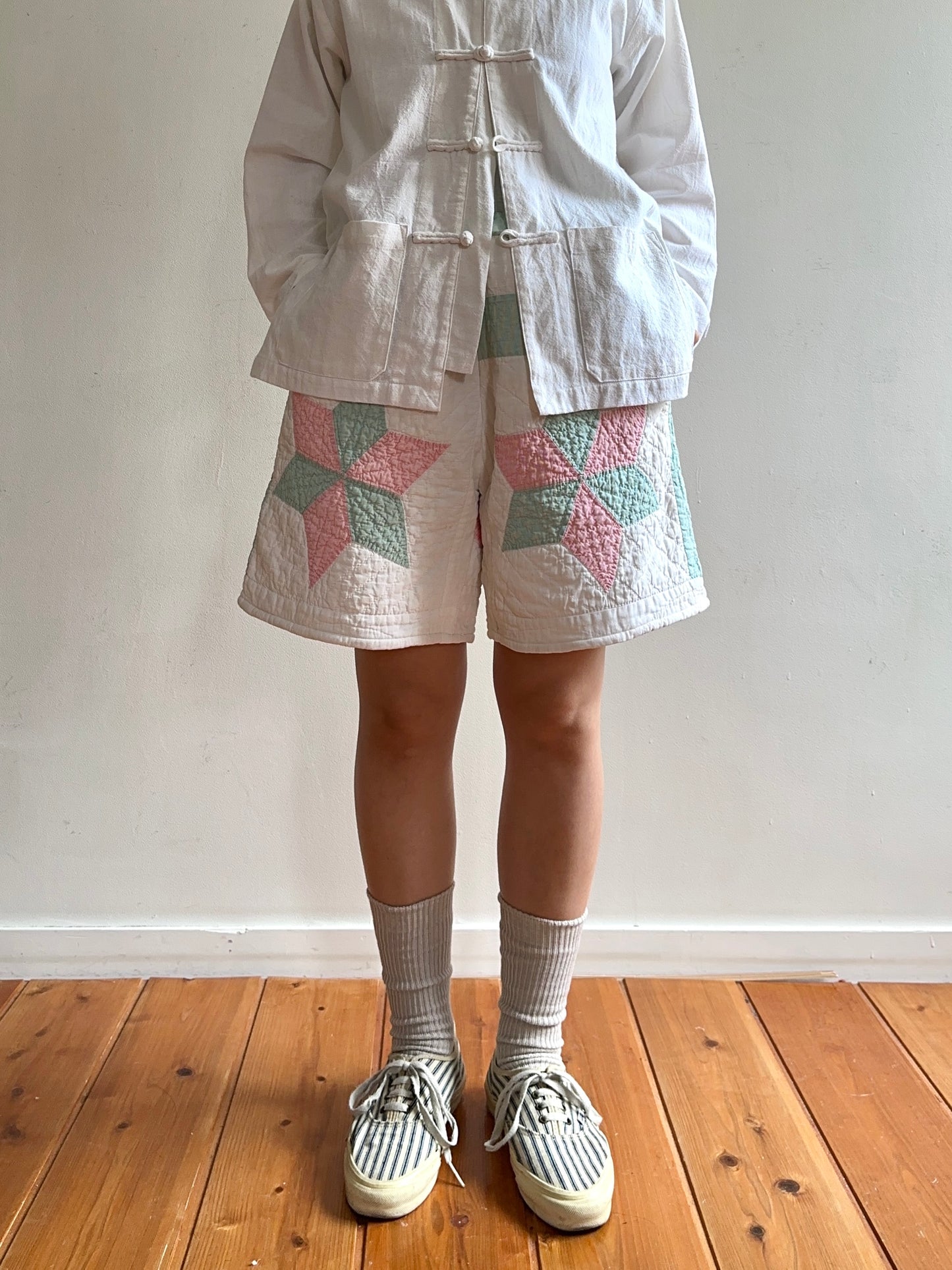 old quilt short pants