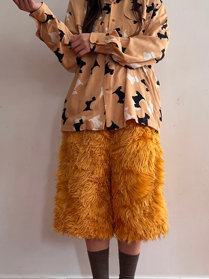 old fur half pants / marigold