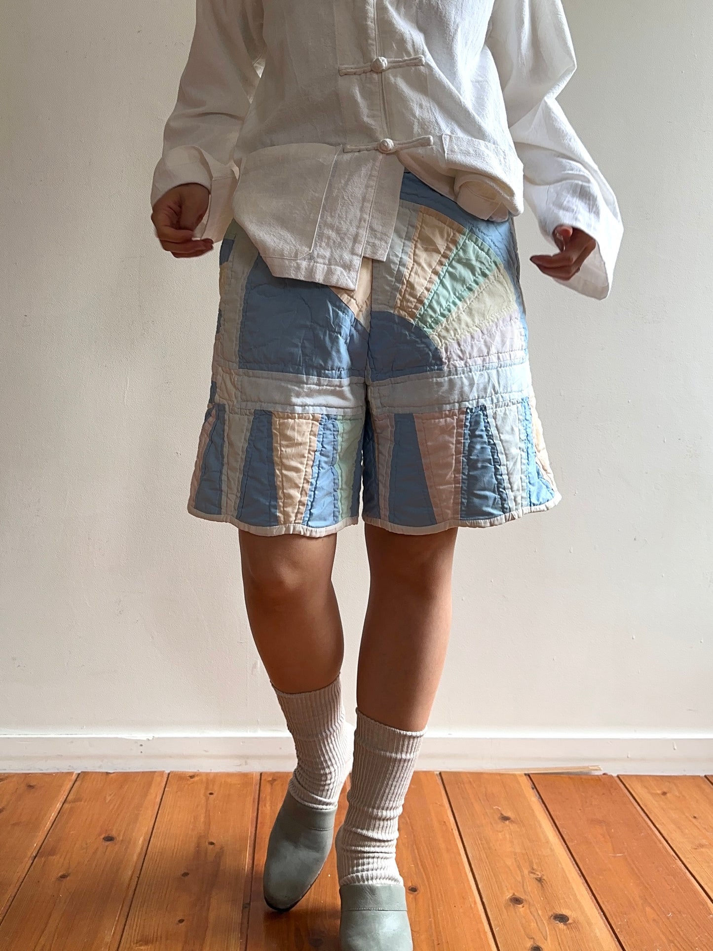 old quilt short pants