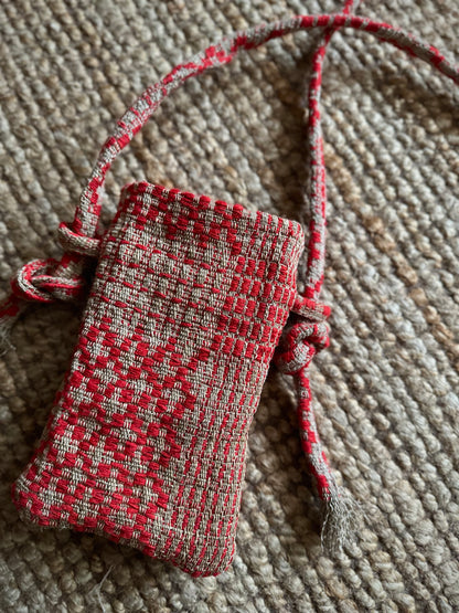 old coverlet shun-chan porch / garage×red