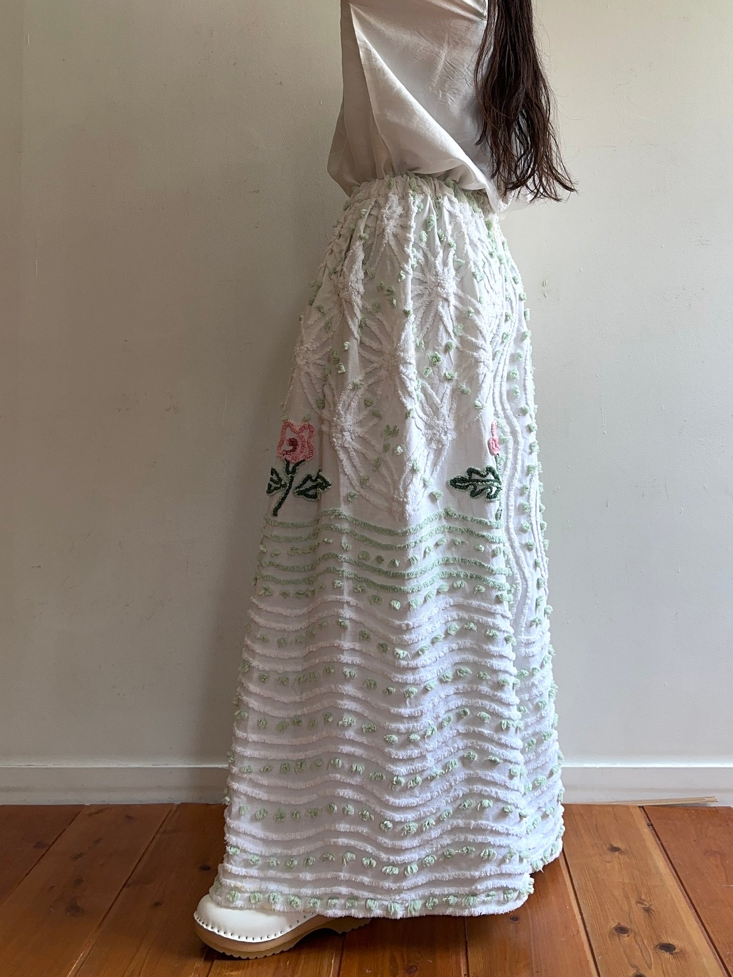 old chenille many tuck pants / muscat